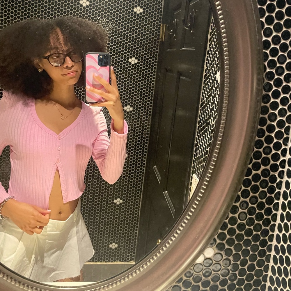 Meet your Posher, Ayanna